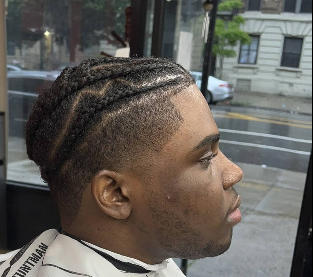 Wavy top with tapered sides and sharp line-up